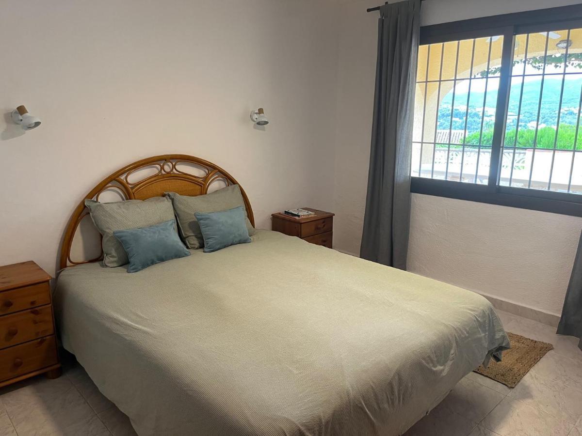 Authentic Groundfloor Apartment In Beautiful Villa, 哈维亚 外观 照片